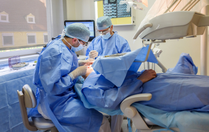 DENTISTE